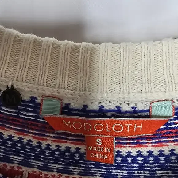 ModCloth Rawr Ambition Fair Isle Dinosaur Crewneck Sweater Size Small - Picture 3 of 7